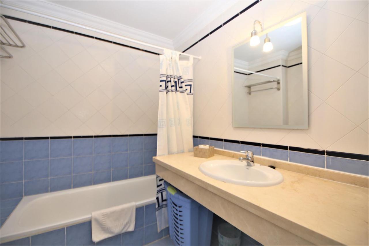 Apartment Pedro Estepona Exterior photo